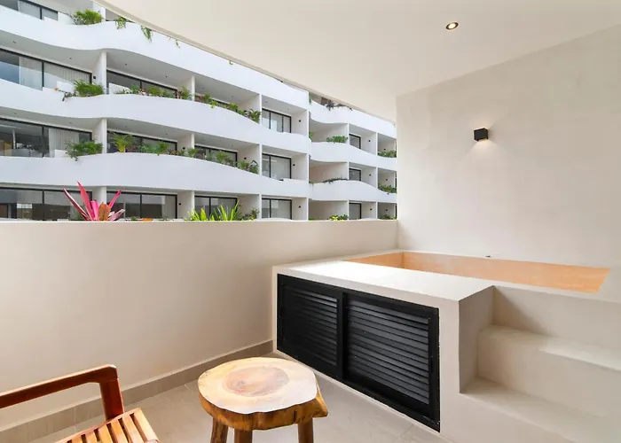 Guest - Elements Hotel 4*